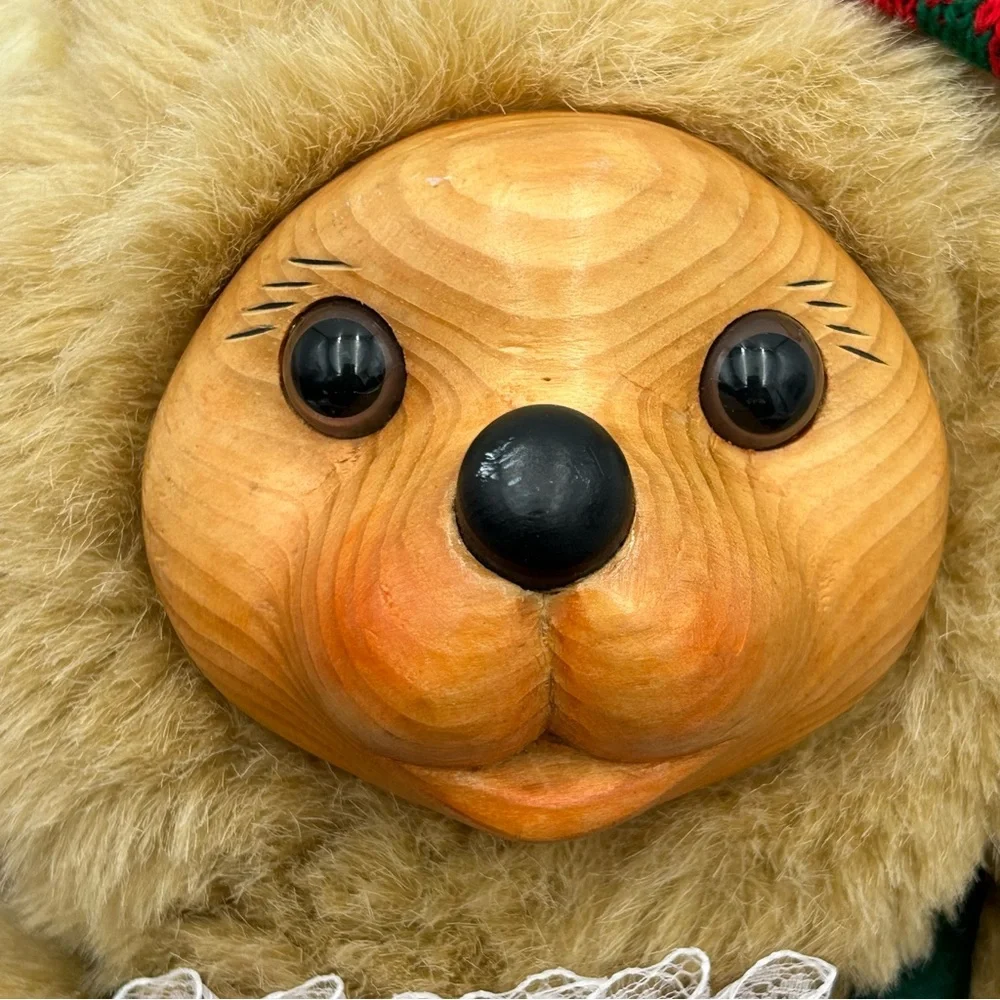 William Tung Vintage Christmas Teddy Bear 10